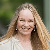 Photo of Anett Hollum